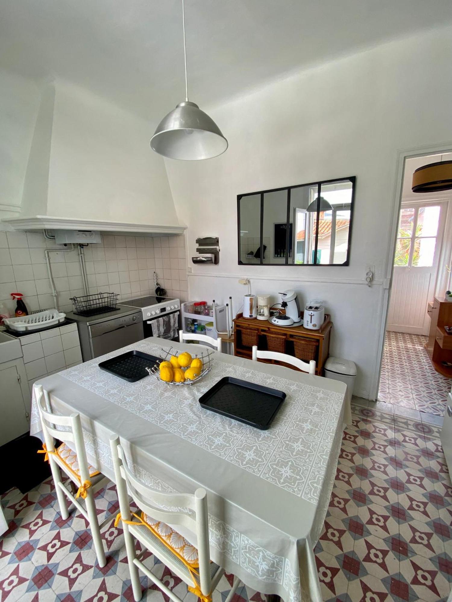 Grand Appartement En Centre Ville Avec Terrasse Perpignan Buitenkant foto
